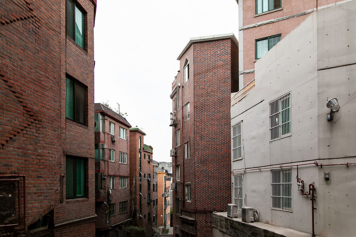 Adobe Fireflyã®çæåé¤ã§é»ç·ãåãé¤ããåç