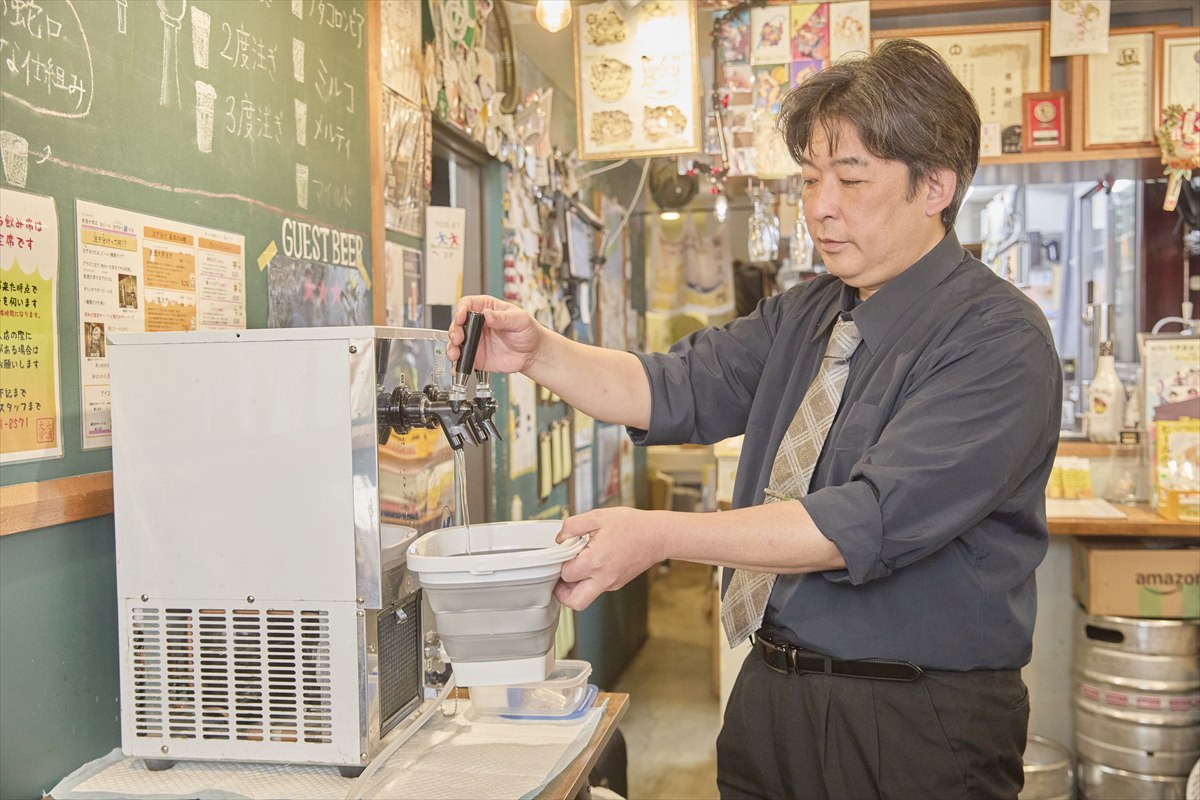 ビールサーバーの洗浄術を、人気ビアバー「麦酒大学」に学ぶ