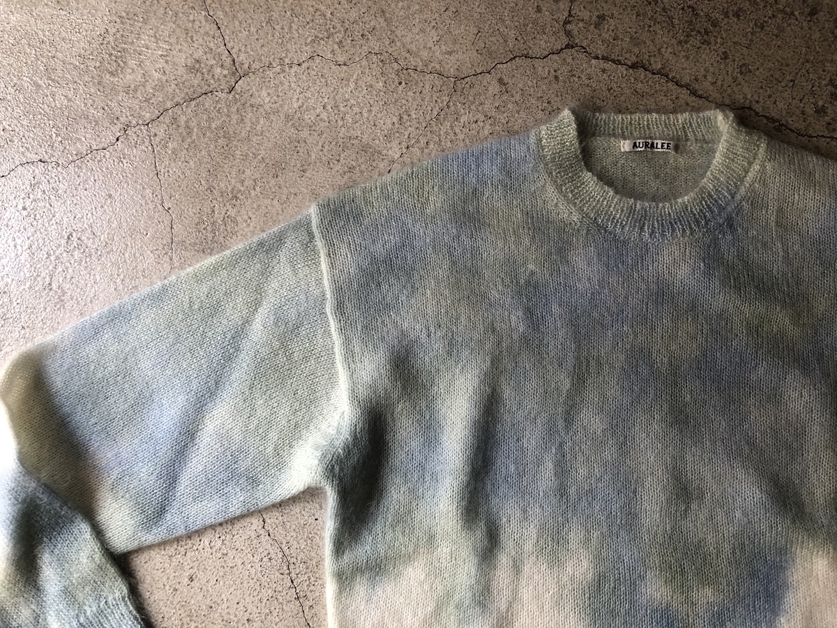 AURALEE オーラリー　ニット　カシミヤ100% セーター　短丈　クロップド AURALEE オーラリー ニット カシミヤ100% セーター 短丈 クロップド