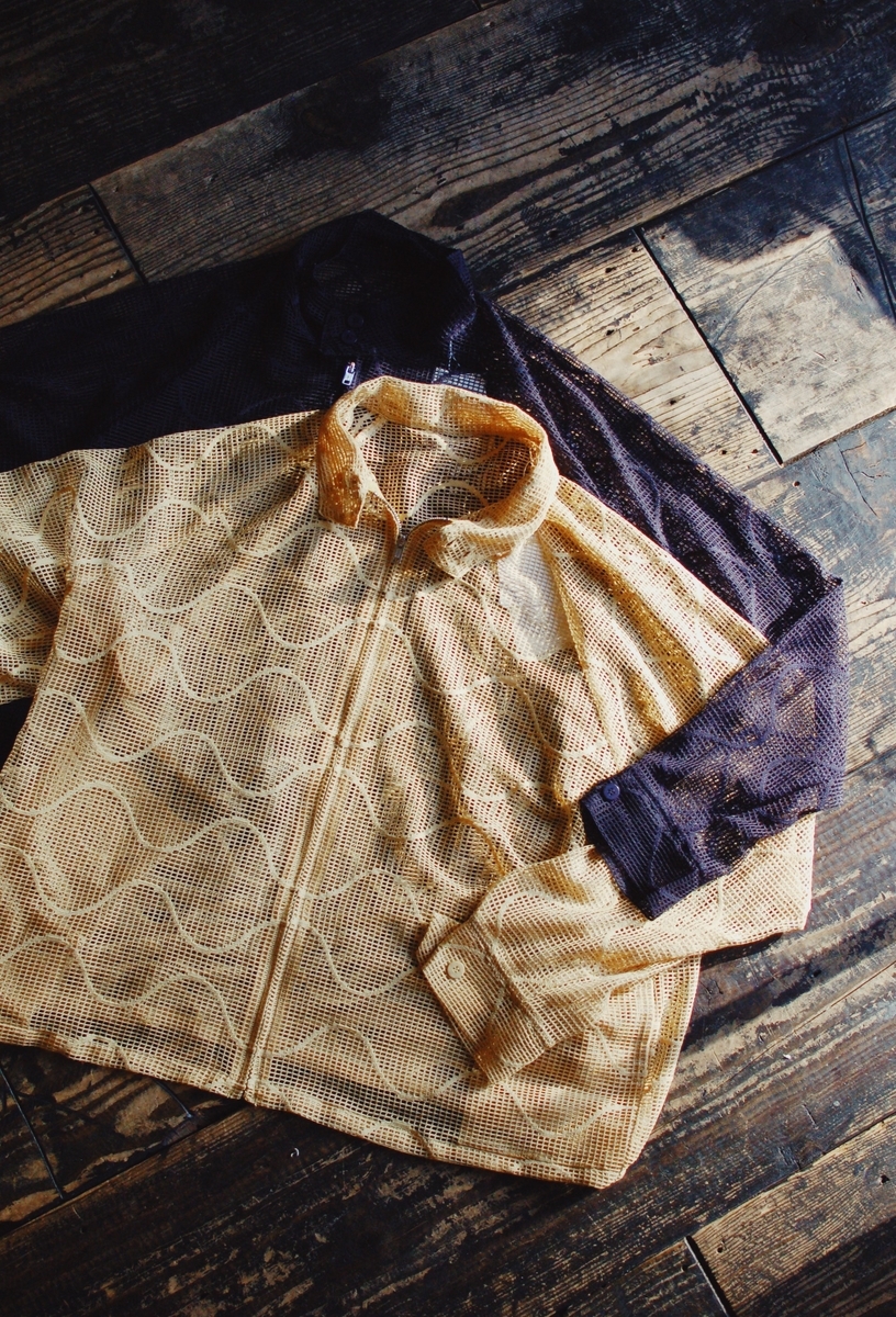 トップス UNUSED Gourd pattern mesh dog ear jacket 春に効くメッシュレイヤード。UNUSEDのドッグイヤージャケットに