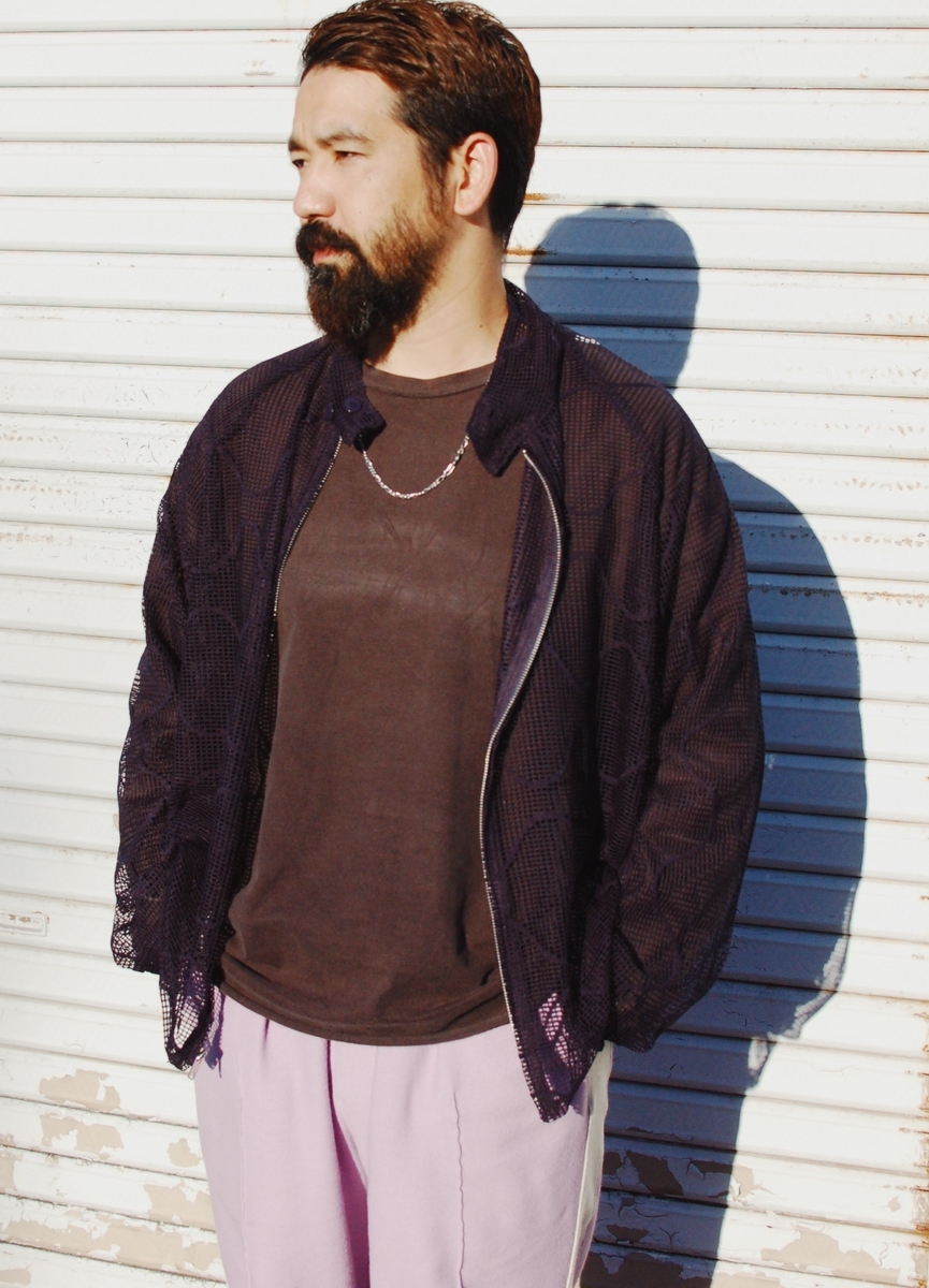 春に効くメッシュレイヤード。UNUSEDのドッグイヤージャケットにご注目