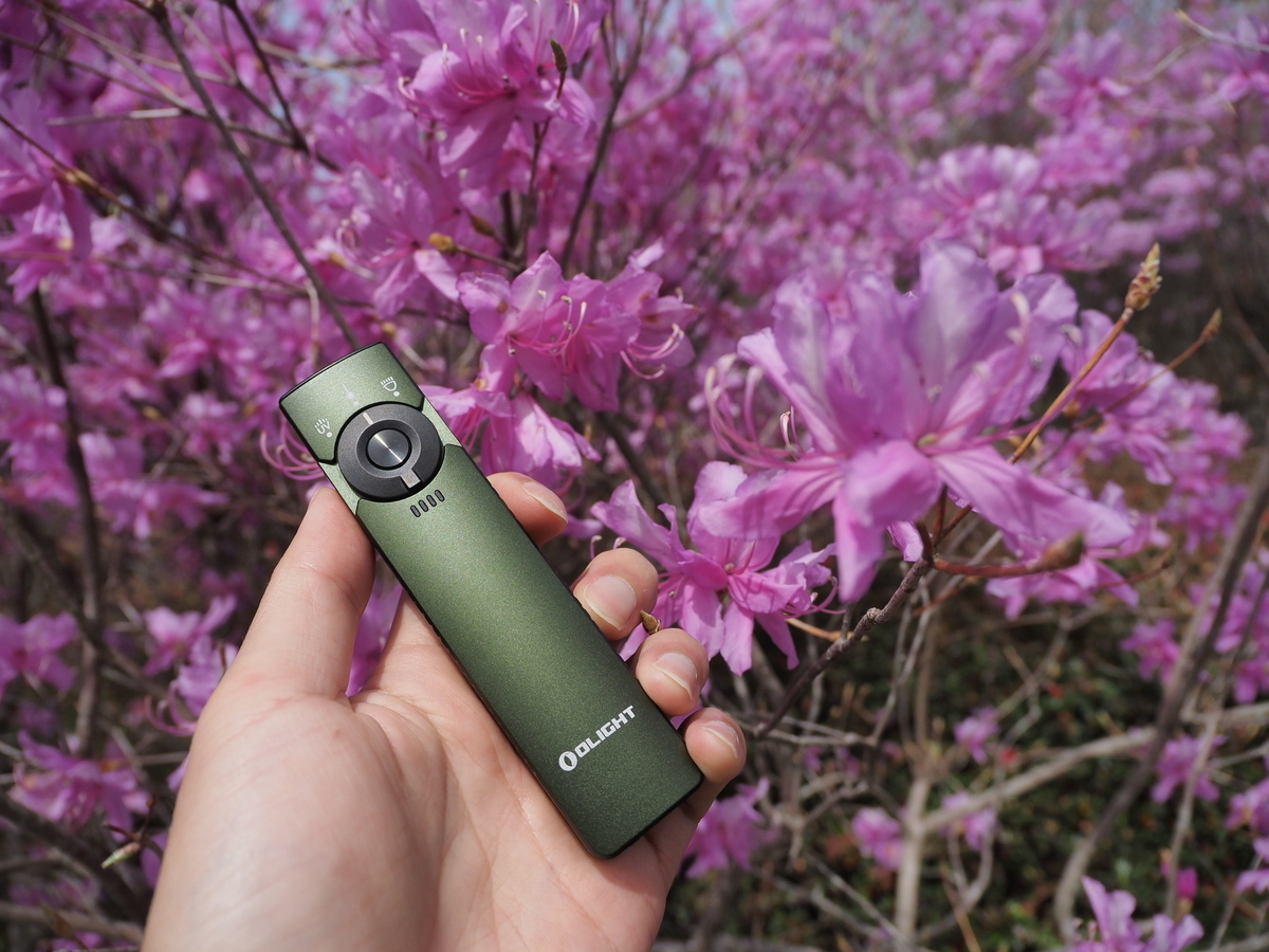 olight Arkfeld pro のレビュー 昼から夜まで幅広い場面で利用