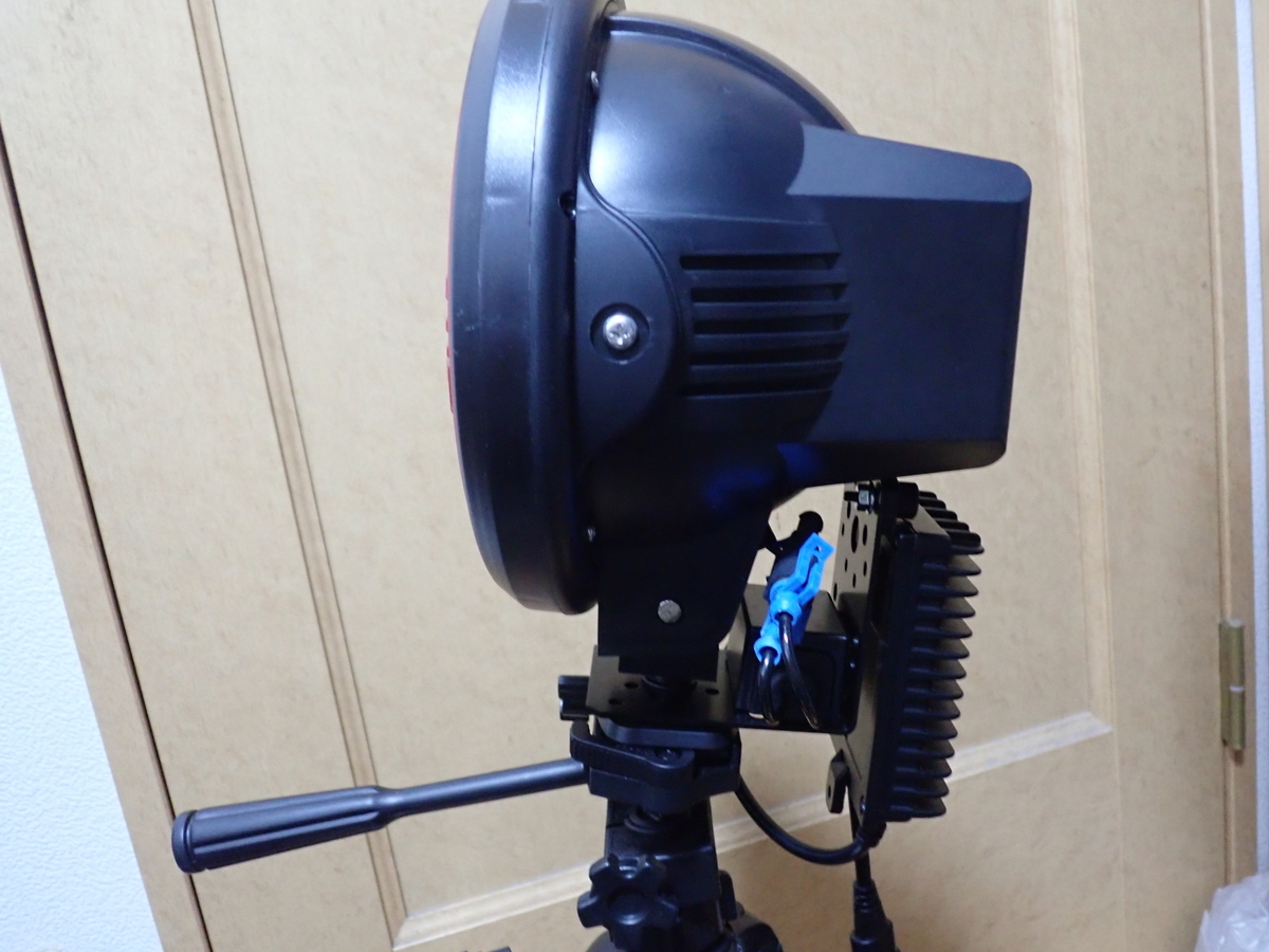 今峰製HIDライト ライトトラップ 今峰製HIDライトと市販の自作HIDライトの比較。ライトトラップといえば