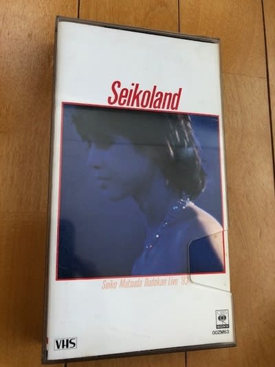 松田聖子 LD 10枚 & VHS 20th Party ★ 武道館'83 他 Amazon.co.jp: SEIKO MATSUDA CONCERT TOUR 2000“20th Party