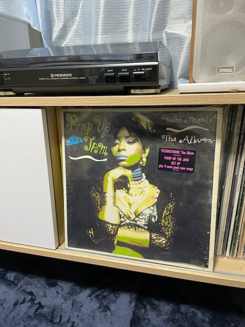 思い出の曲39: テクノハウスの先駆者、Technotronic (テクノトロニック
