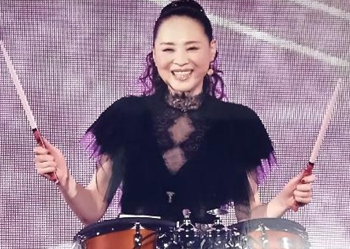 松田聖子45周年！武道館ライブ『Sing! Sing! Sing!』に参戦