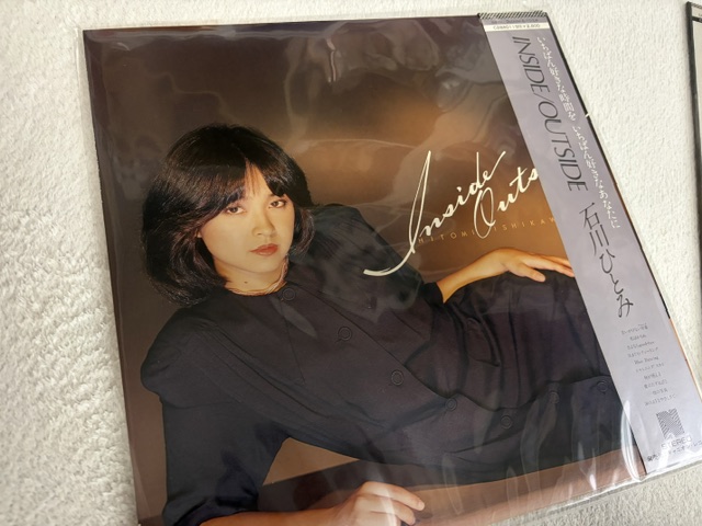 石川ひとみ 70年代と80年代を結ぶ美しきアルバム！ - blue deco design lab