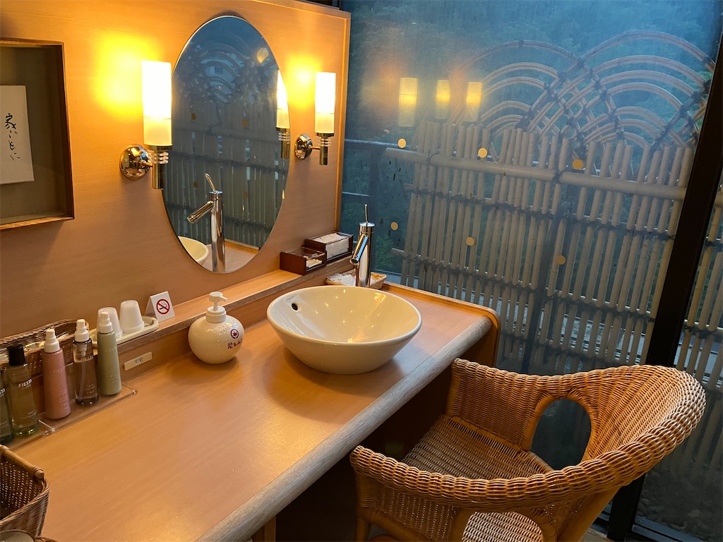 f:id:blueocchi:20240722102434j:image f:id:blueocchi:20240722102434j:image