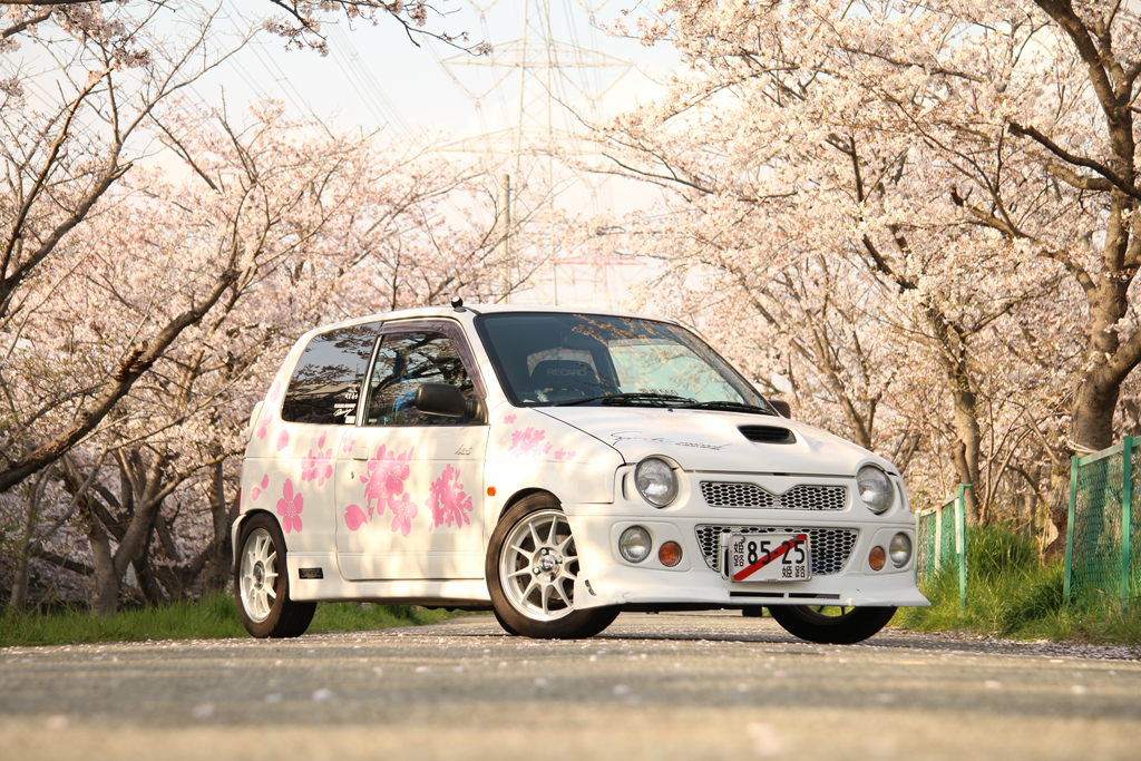 タイトル名を変更しました 小さな軽自動車で日本一周 ご当地スーパー の旅 S S