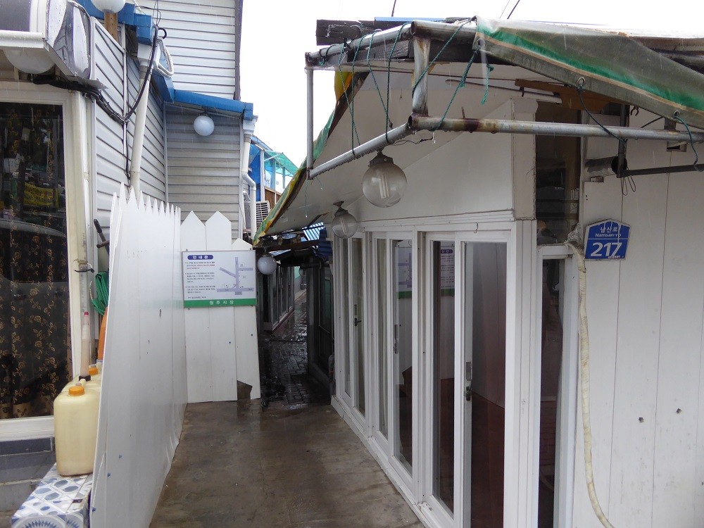 f:id:bluetears_osaka:20160524104324j:plain f:id:bluetears_osaka:20160524104324j:plain