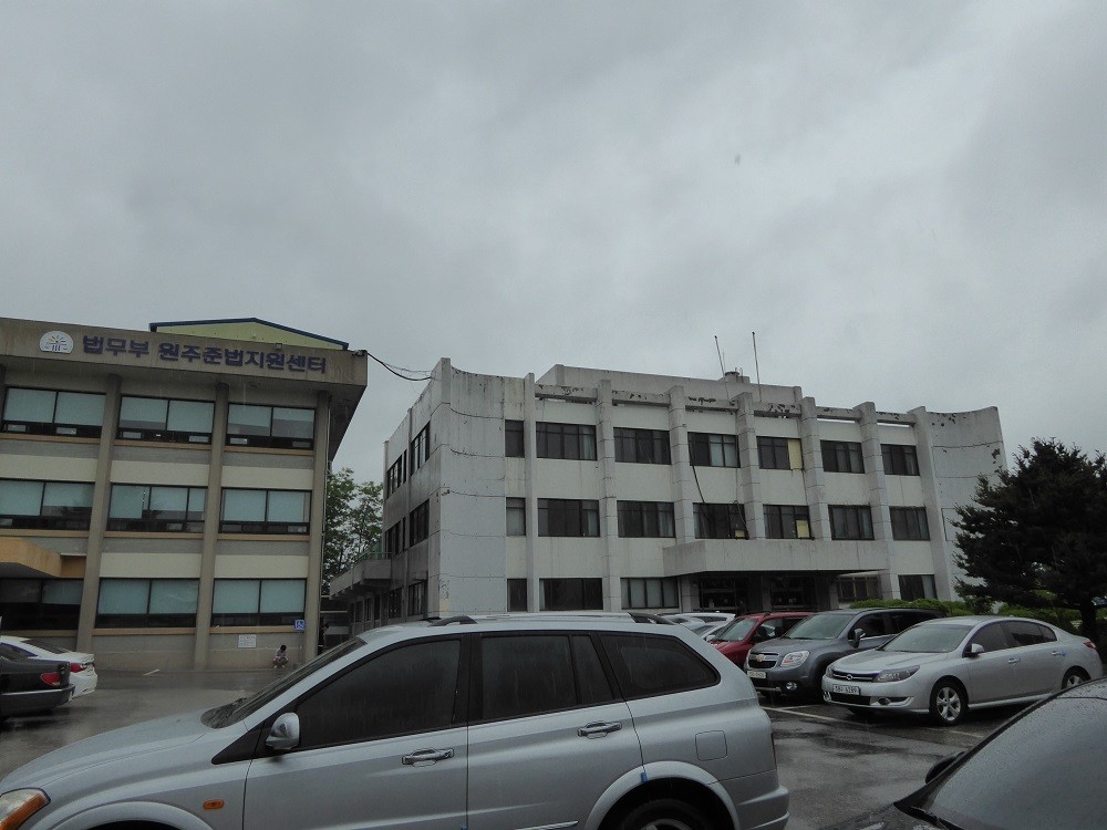 f:id:bluetears_osaka:20160524104700j:plain f:id:bluetears_osaka:20160524104700j:plain