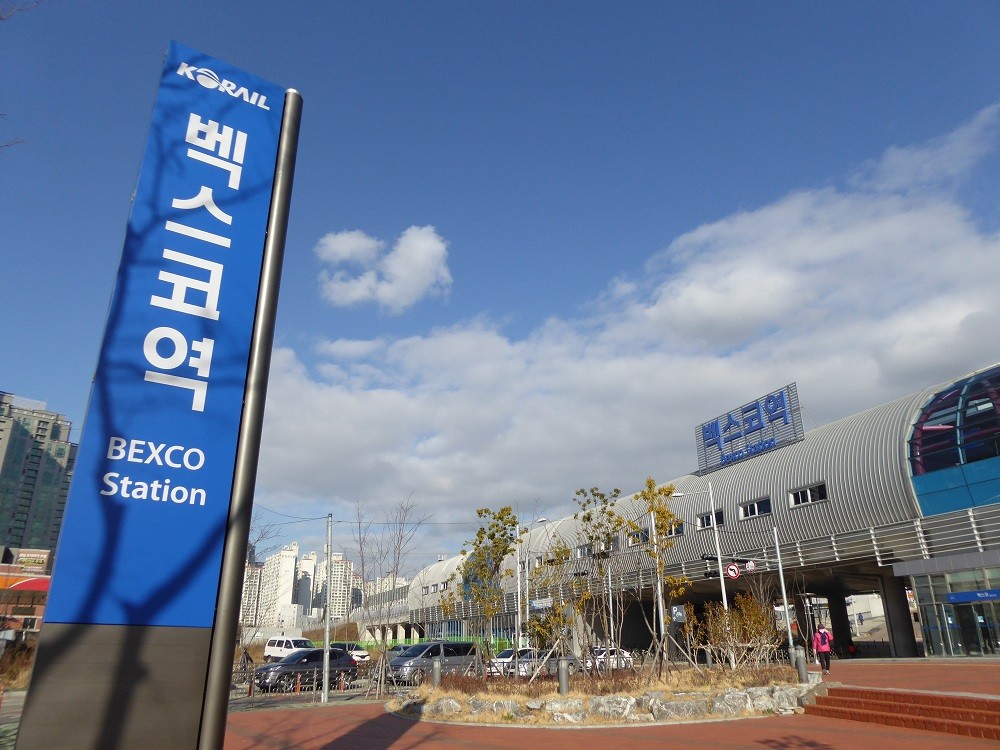 f:id:bluetears_osaka:20170106101714j:plain f:id:bluetears_osaka:20170106101714j:plain