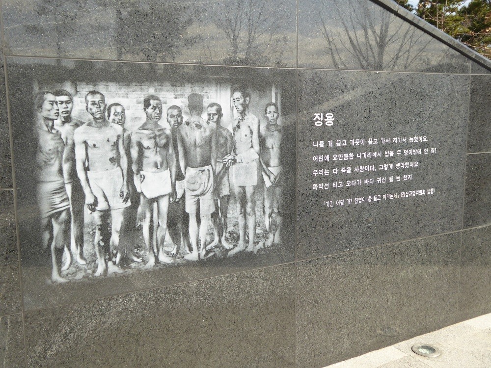 f:id:bluetears_osaka:20170106115427j:plain f:id:bluetears_osaka:20170106115427j:plain