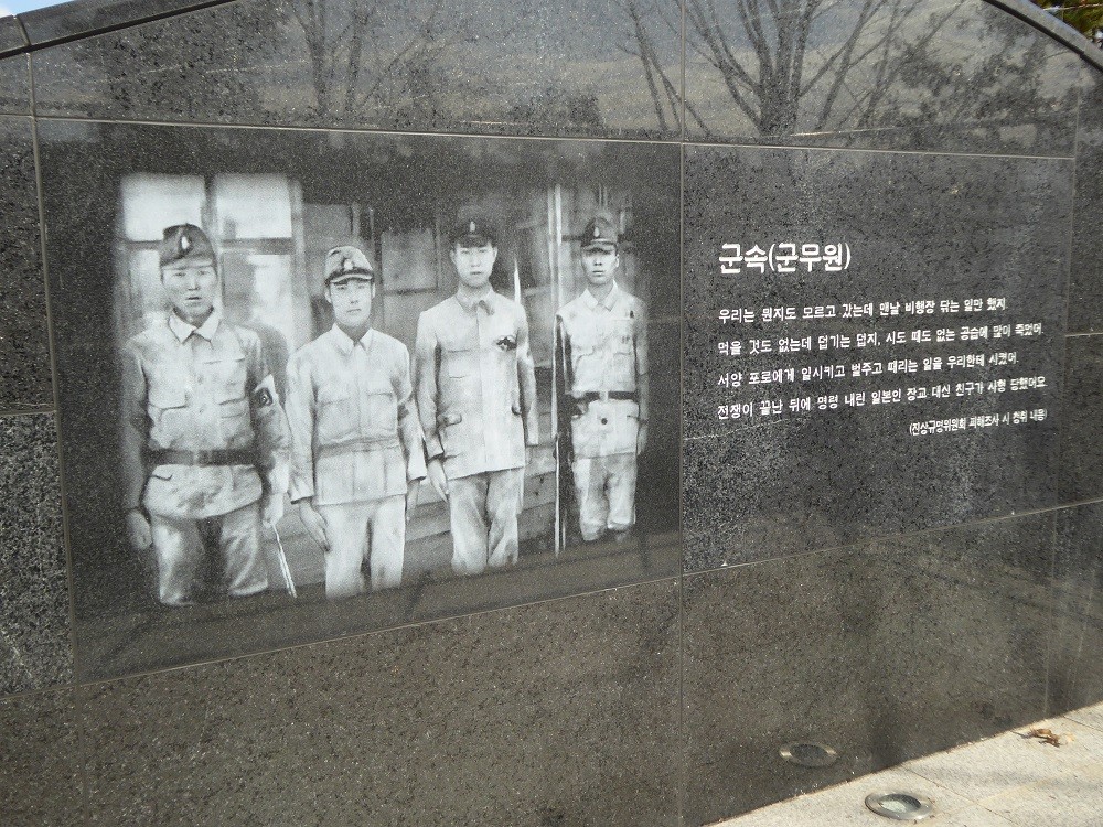 f:id:bluetears_osaka:20170106115500j:plain f:id:bluetears_osaka:20170106115500j:plain