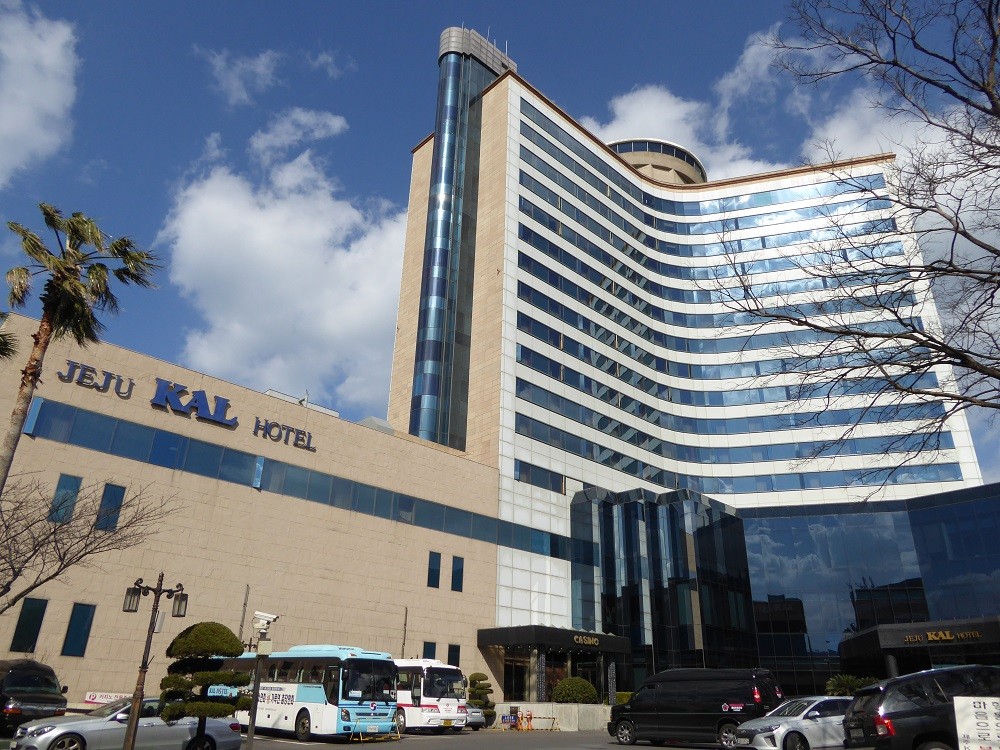 f:id:bluetears_osaka:20170212140751j:plain f:id:bluetears_osaka:20170212140751j:plain
