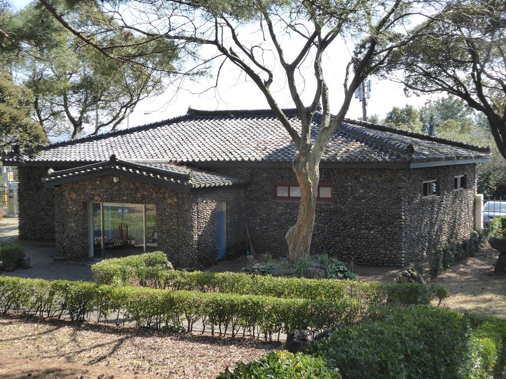 f:id:bluetears_osaka:20170215132025j:plain f:id:bluetears_osaka:20170215132025j:plain