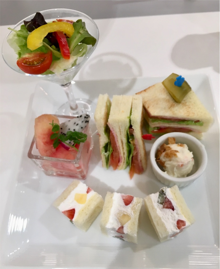 f:id:bluetomori:20190902213159j:image f:id:bluetomori:20190902213159j:image