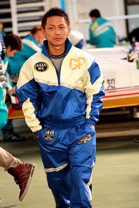 競艇】西山貴浩選手 サイン入りSGジャンパー