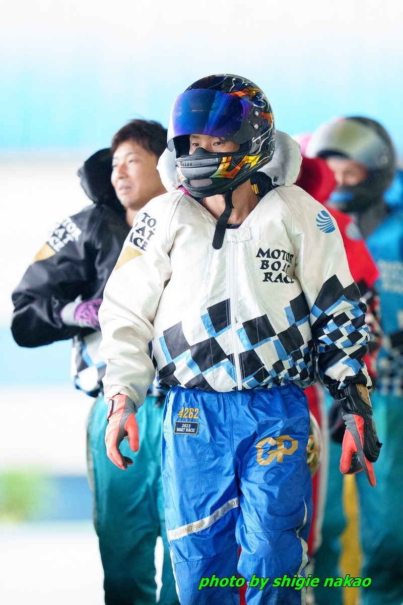 THEピット――緊張を乗り越えて - BOAT RACE ビッグレース現場レポート