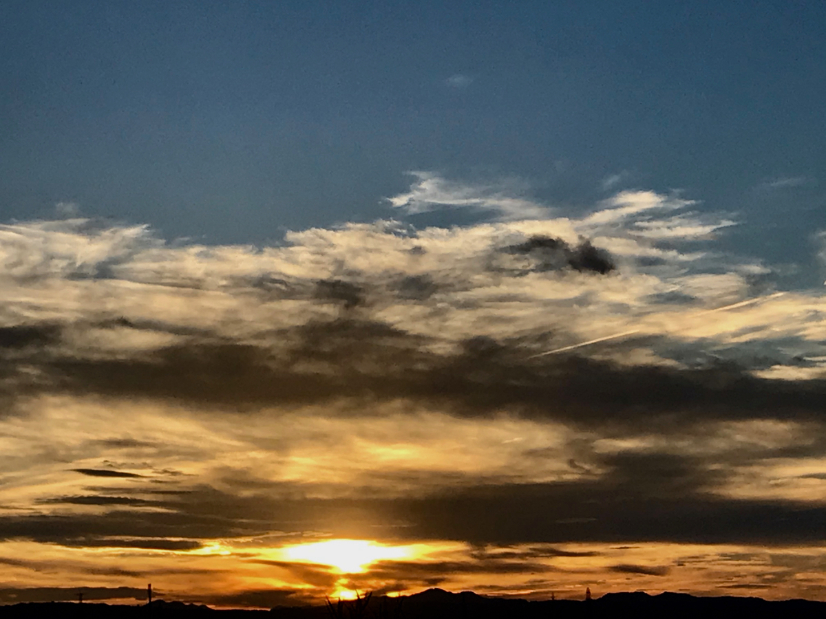 美好真守 プロフ読んで 神雲 好きはフォローしてね未発表 神仏雲 差し上げます 神仏雲写真家 On Twitter Holiday楽しんでください 明日はきっといい日になる あなたの笑顔でいい日になる 新たな出逢いでいい日になる 祈りの女神送ります 明日を夢見て