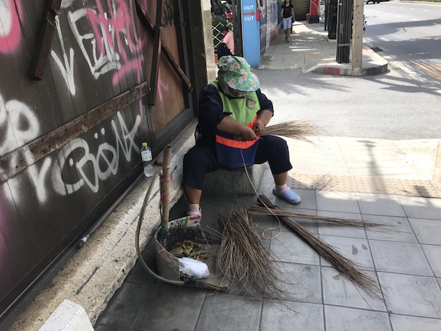 f:id:bochibochika:20170616172904j:plain f:id:bochibochika:20170616172904j:plain