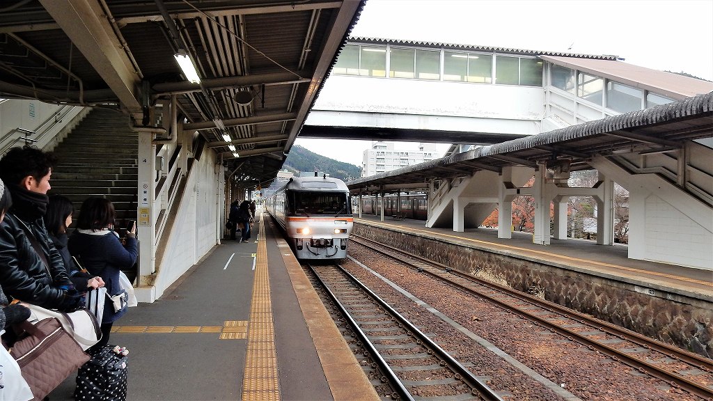 f:id:boianuf:20171215153832j:plain f:id:boianuf:20171215153832j:plain