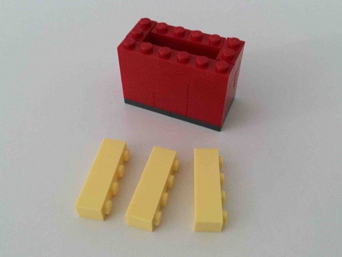 2歳娘のレゴ遊び レゴ クラシック の組みかえレシピでスイカやメロン おにぎり お寿司 お弁当 アイスクリームを作ってみたよ 新米パパの子育てエブリデイ