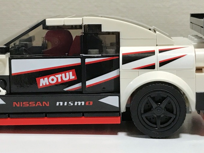 レゴ スピードチャンピオン 日産 GT-R ニスモ 76896 を組み立てて遊ん