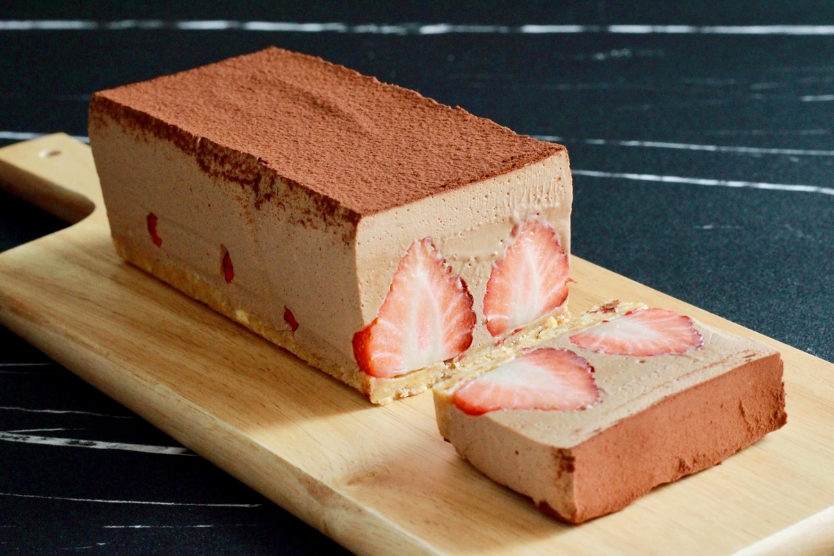 混ぜて冷やすだけ！萌え断！！「いちごチョコムースケーキ」 - BOKUの