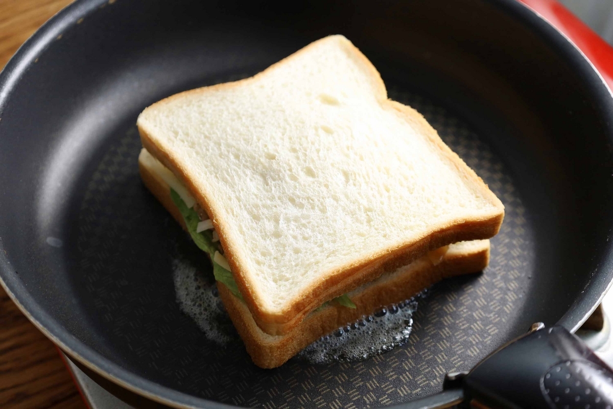 吉野家loverが作る【牛肉×チーズのホットサンド風】 - BOKUの簡単ンまい～ブログ