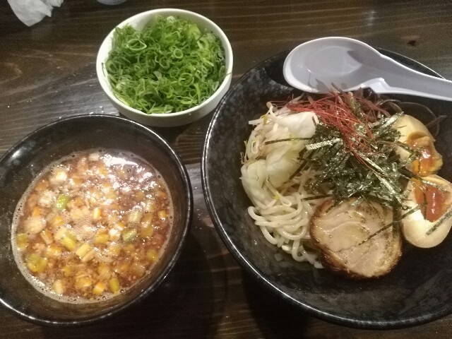 南風原町兼城 虎威原 トライバル で辛味噌つけ麺食べたら最高だった件 沖縄グルメブログ B K C S Blog 南風原町兼城 虎威原 トライバル で辛味噌つけ麺食べたら最高だった件 沖縄グルメブログ B K C S Blog