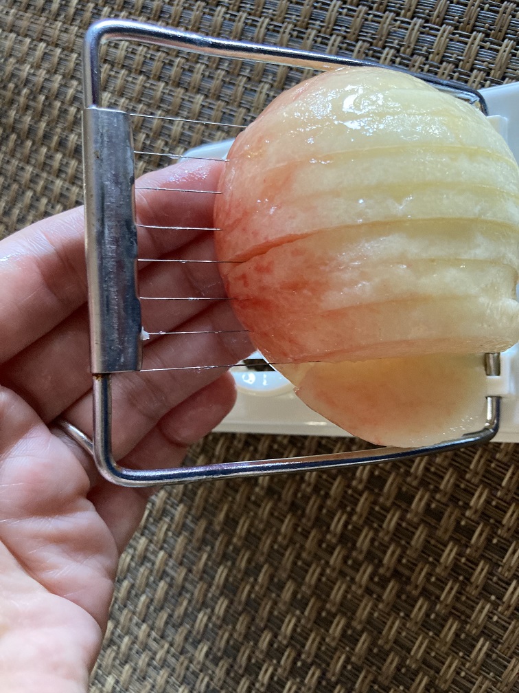 感想 100均エッグカッター ゆでたまごの飾り切り で7種の食材をカットしてみた ぼんやりスズメの備忘録