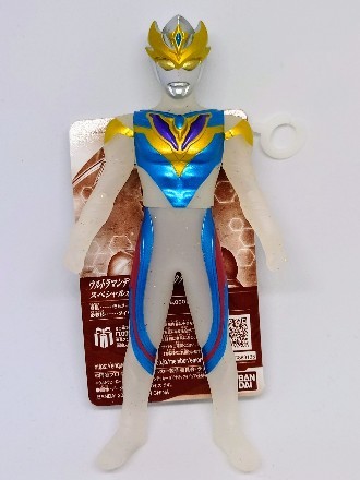 バンダイウルトラヒーローシリーズ　スペシャルイベント会場限定　クリアレッドラメ バンダイ ウルトラヒーローシリーズ ウルトラマン クリア