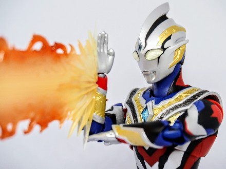 S.H.フィギュアーツ TAMASHII NATIONS トリガートゥルース ウルトラマントリガー』S.H.Figuarts トリガートゥルースが発売