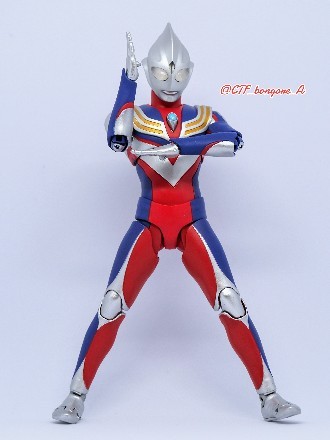 s.h.figuarts 真骨彫 ウルトラマンティガ、ダイナ、ガイア3体セット
