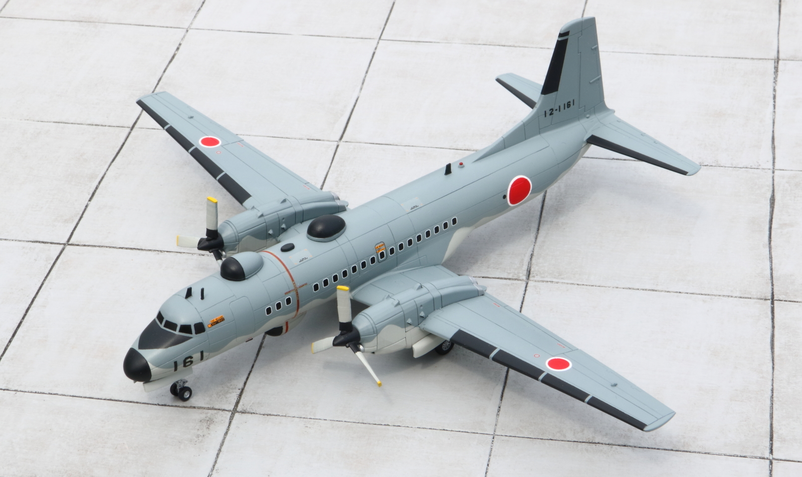 YS-11EB 日本航空自衛隊 1:200スケール YS-11EB 日本航空自衛隊 1:200スケール