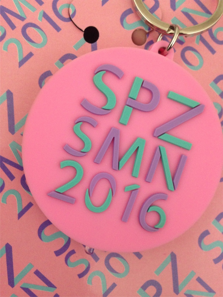 スピッツ２０１６ 醒めないツアーグッズ紹介 白犬ベルゲン スピッツファンブログ