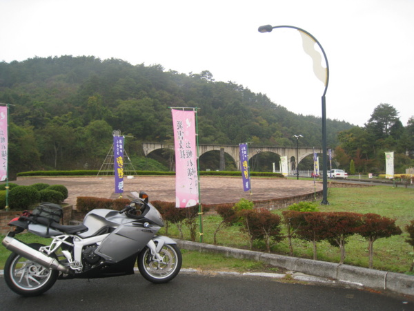 20111013081116