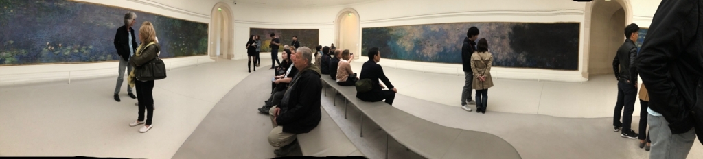 オランジュリー美術館内の様子