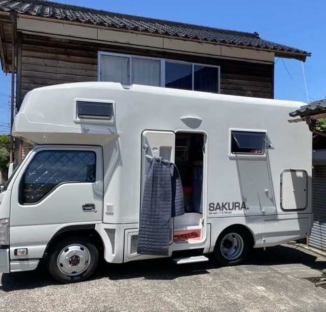 凄いマシンが来た 生活冒険家のモバイルハウス キャンピングカー放浪記 ぶー散歩