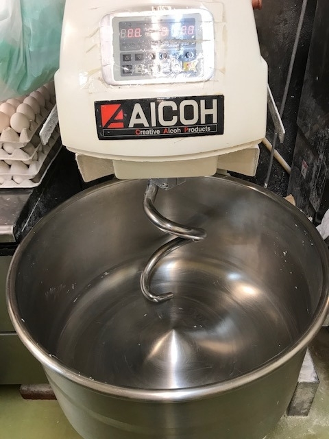 パン屋の必殺技？『ミキサー』 - パン屋の【秘密工場】