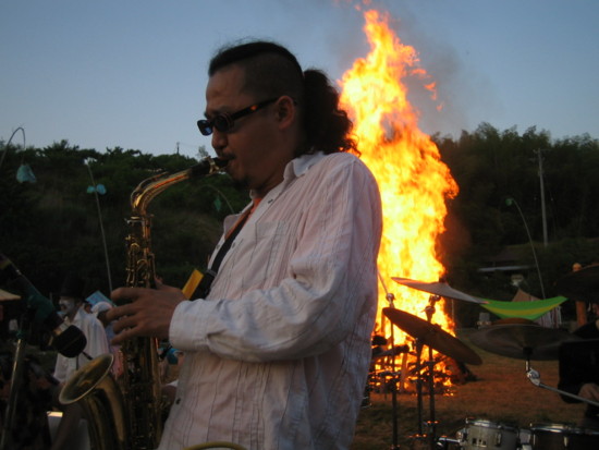20100530190023