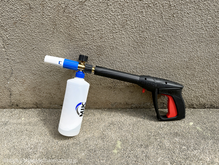 BOSCHの高圧洗浄機で泡洗車が出来た♪ - memento