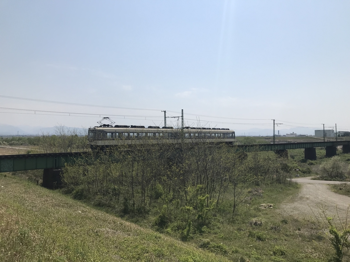 f:id:bridge1215:20200613074437j:plain