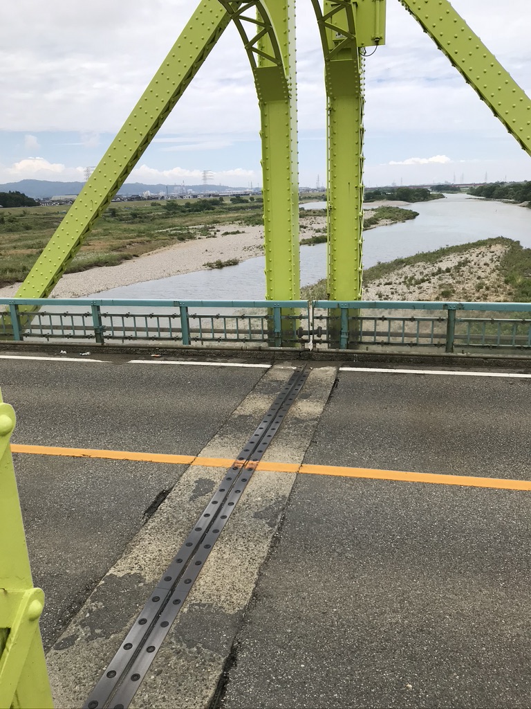 f:id:bridge1215:20200620101654j:plain
