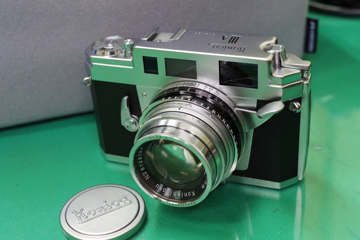 KONICA ⅢA 48mm F/2 レンズ レンジファインダーフィルムカメラ 生きてるファインダー！？超ゴージャスな1台を。 KONICAⅢA