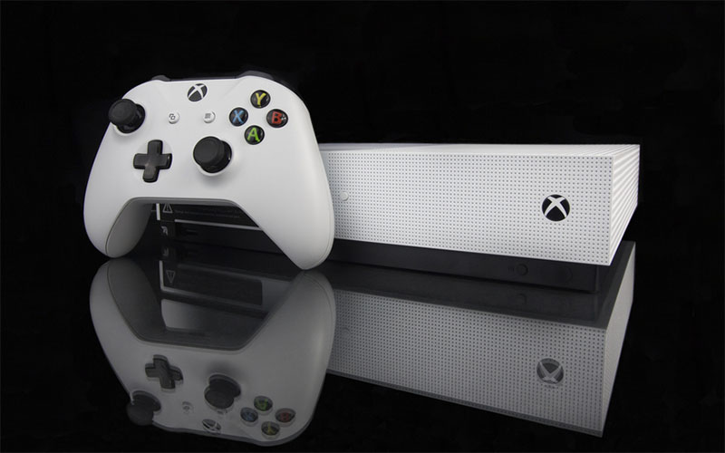 Pcでのゲームが捗りすぎて家庭用ゲーム機が置物状態に Bto365