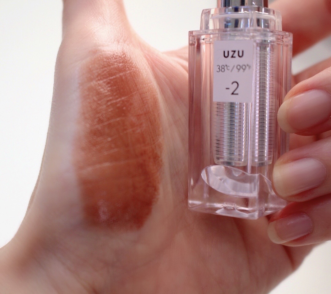 UZU　リップ　−２