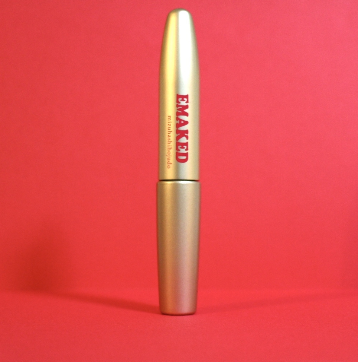 赤飯炊くレベル Emakedエマーキットでまつ毛が伸びに伸びた Bubblism Blog バブリズム ブログ