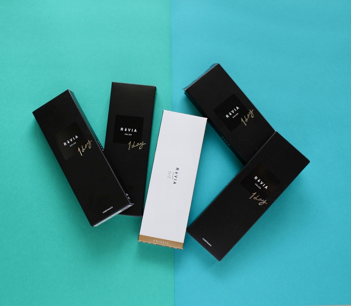 ローラのカラコンレヴィア